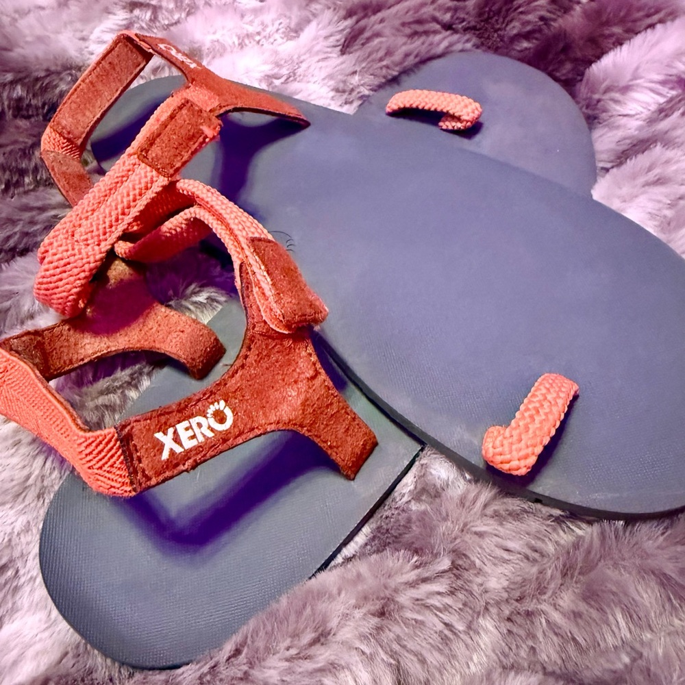 Xero Women’s No Shoes NWOT
